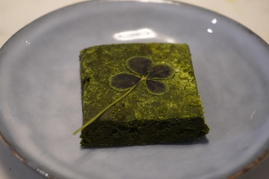 Pâte crémeuse au matcha et au trèfle